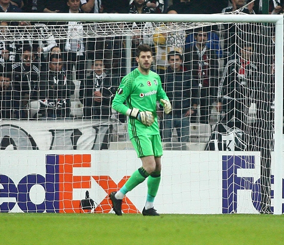 Beşiktaş-Hapoel maçından kareler - Görsel 10