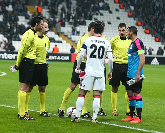 Beşiktaş-Hapoel maçından kareler - Görsel 26