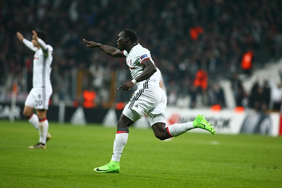 Beşiktaş-Hapoel maçından kareler - Görsel 29