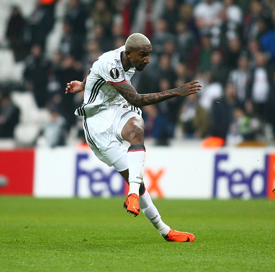 Beşiktaş-Hapoel maçından kareler - Görsel 35