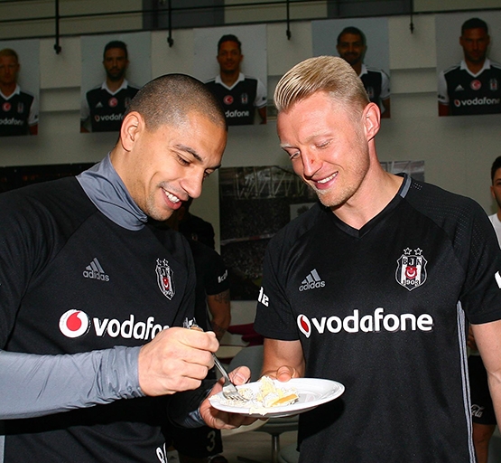 Beck'in doğum günü kutlamasından kareler - Görsel 1