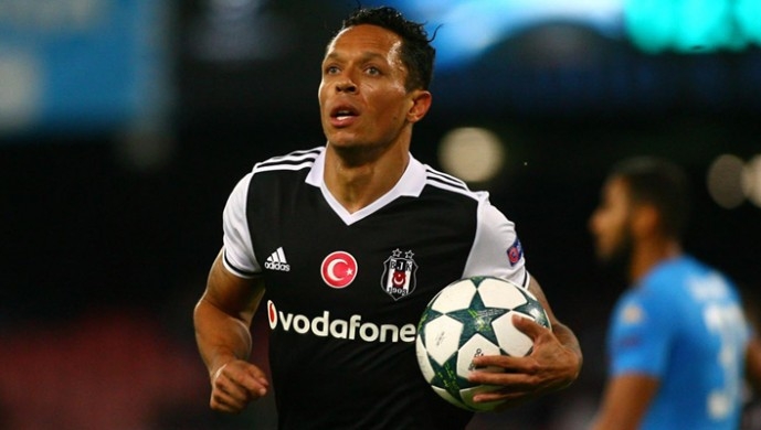Beşiktaş'ta forma giyen Sambacılar - Görsel 19