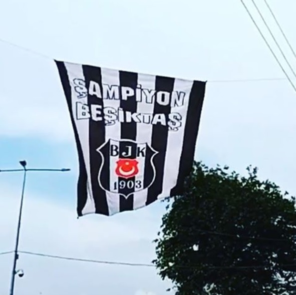 FOTO GALERİ | Beşiktaş bayrakları Türkiye'yi süslüyor - Görsel 25