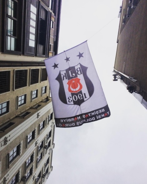 FOTO GALERİ | Beşiktaş bayrakları Türkiye'yi süslüyor - Görsel 54