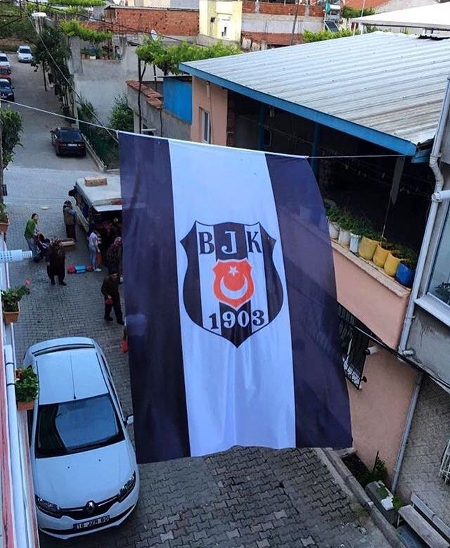 FOTO GALERİ | Beşiktaş bayrakları Türkiye'yi süslüyor - Görsel 67