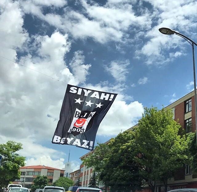 FOTO GALERİ | Beşiktaş bayrakları Türkiye'yi süslüyor - Görsel 68