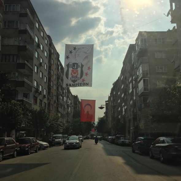 FOTO GALERİ | Beşiktaş bayrakları Türkiye'yi süslüyor - Görsel 78