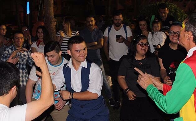 Denizlili Beşiktaşlılar kalpleri fethetti - Görsel 1