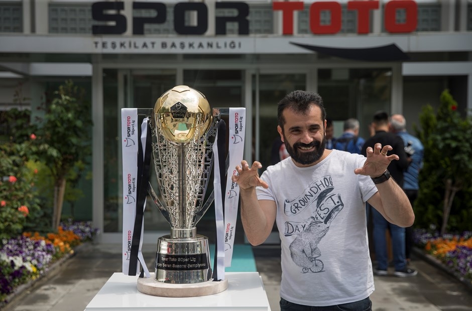 Şampiyonluk kupası yola çıktı - Görsel 3