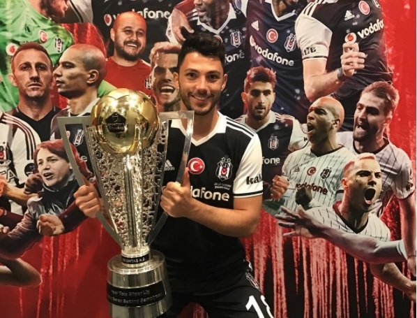 Beşiktaşlı oyuncuların kupa koleksiyonu! - Görsel 4