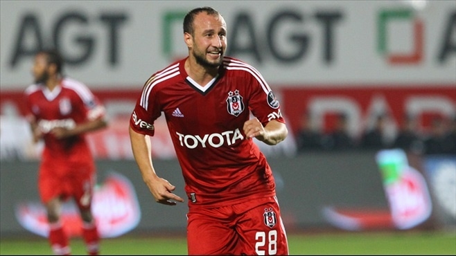 Son 10 yılda Beşiktaş forması giyen gurbetçi oyuncular! - Görsel 14