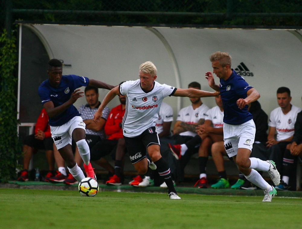 Beşiktaş-Fortuna Sittard mücadelesinden kareler! - Görsel 3