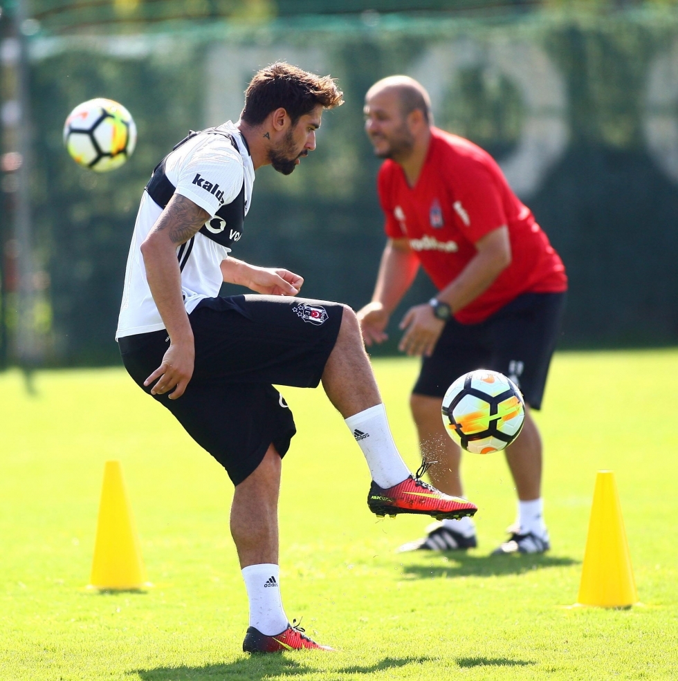 İşte Beşiktaş'ın bugünkü idmanından kareler! - Görsel 14