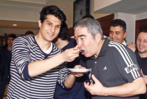 Necip Uysal'ın yıllar içindeki inanılmaz değişimi - Görsel 10