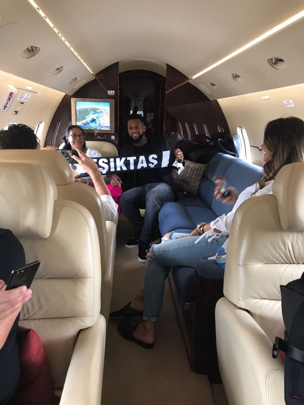 Jeremain Lens yola çıktı! - Görsel 11