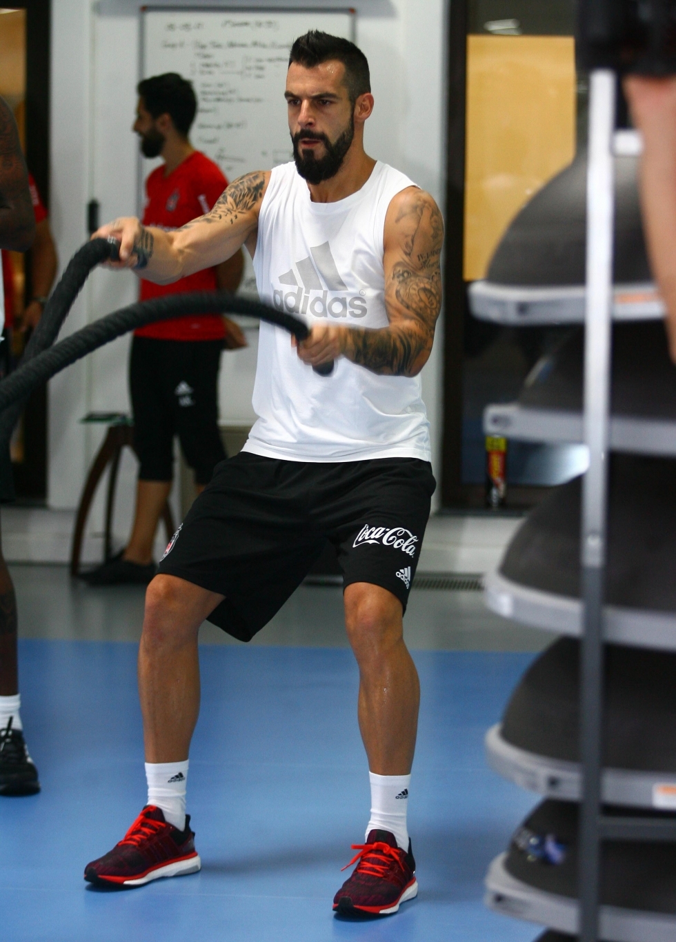 Beşiktaş salonda çalıştı! İşte sabah idmanından kareler - Görsel 7