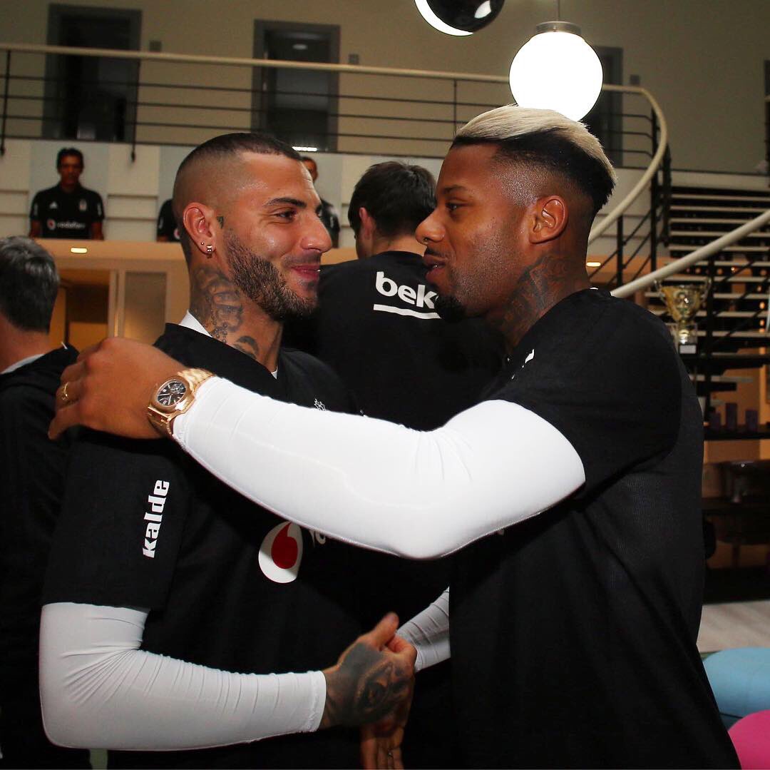 d4-001.jpg d4-001.jpg