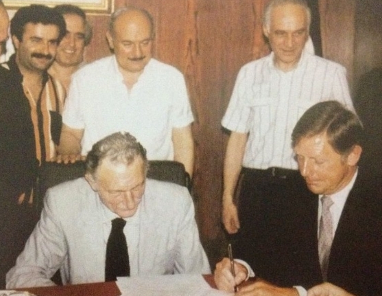 gg-012.jpg gg-012.jpg