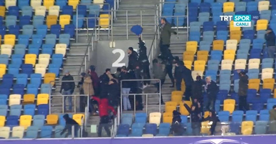 s2-002.jpg s2-002.jpg