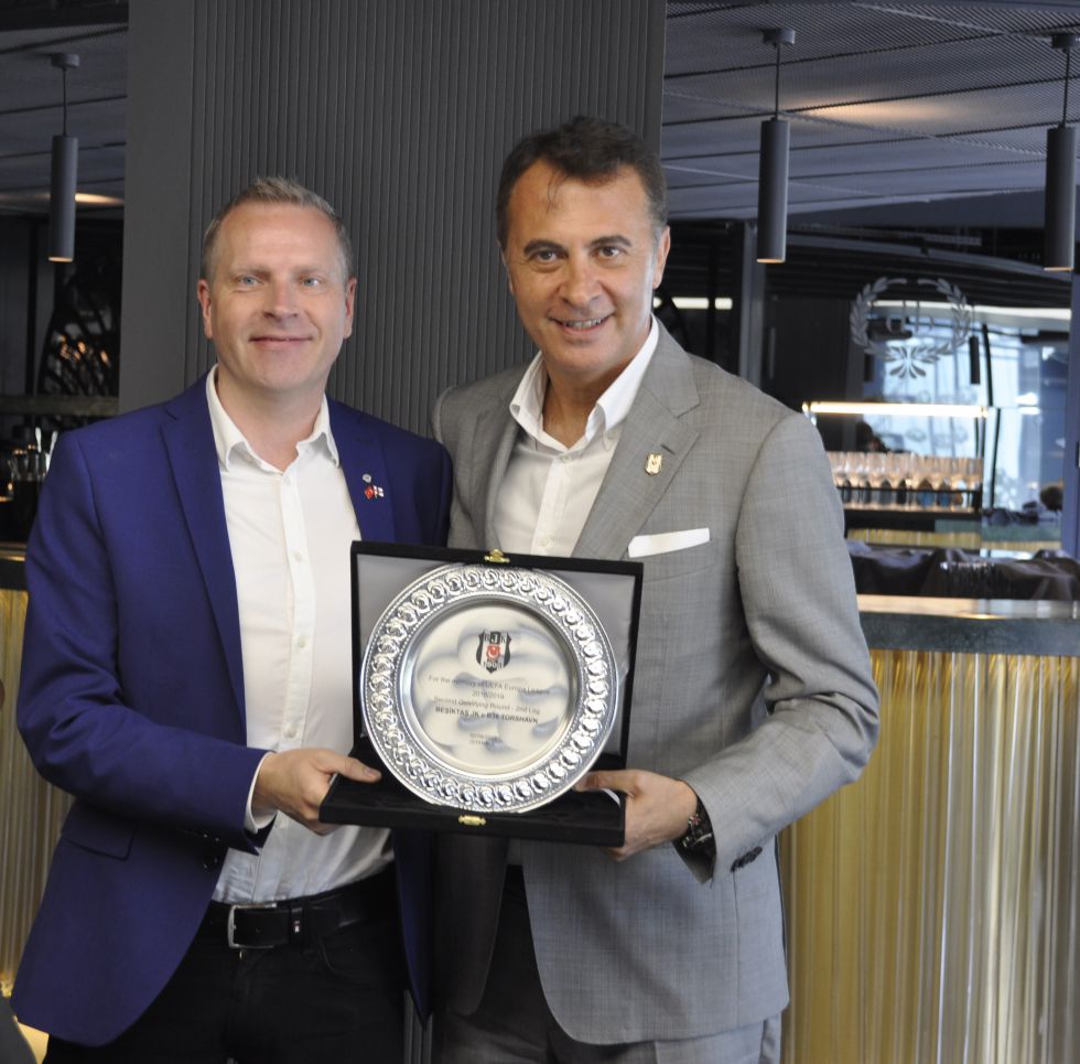 sss-012.jpg sss-012.jpg