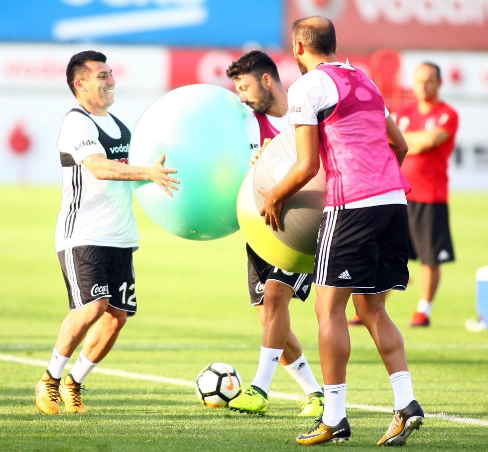 Beşiktaş, Bursaspor maçına "büyük toplarla" hazırlanıyor! - Görsel 12