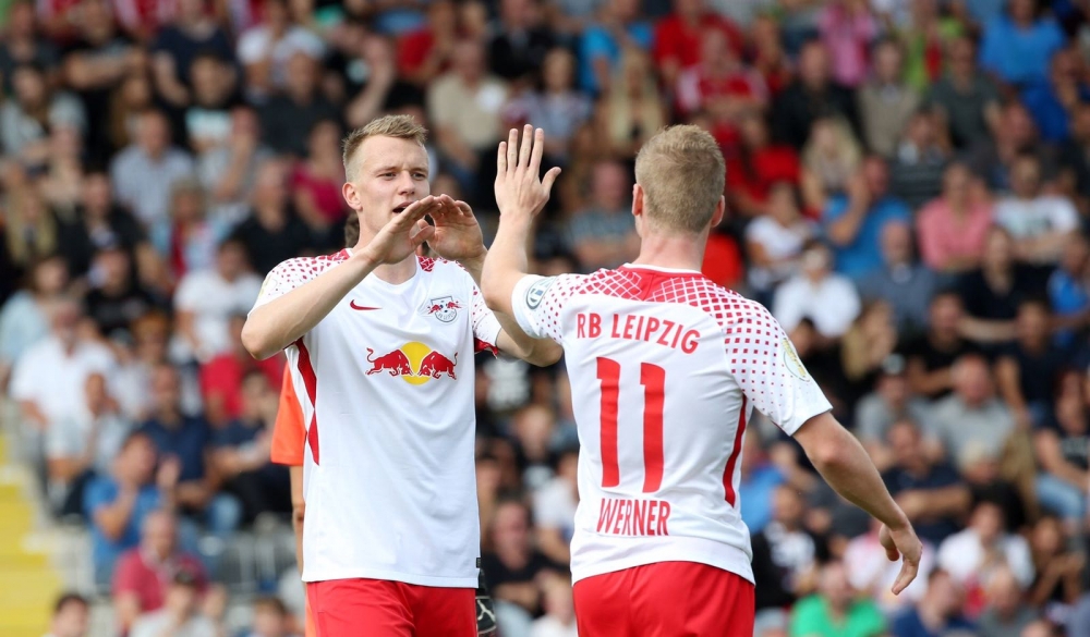 Leipzig'in Gladbach ile berabere kaldığı mücadeleden 16 kare - Görsel 1