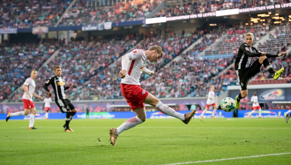 Leipzig'in Gladbach ile berabere kaldığı mücadeleden 16 kare - Görsel 10