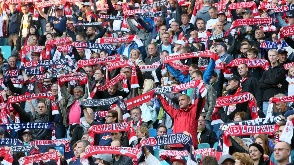 Leipzig'in Gladbach ile berabere kaldığı mücadeleden 16 kare - Görsel 16