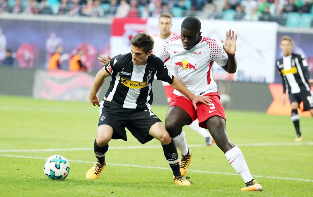 Leipzig'in Gladbach ile berabere kaldığı mücadeleden 16 kare - Görsel 5