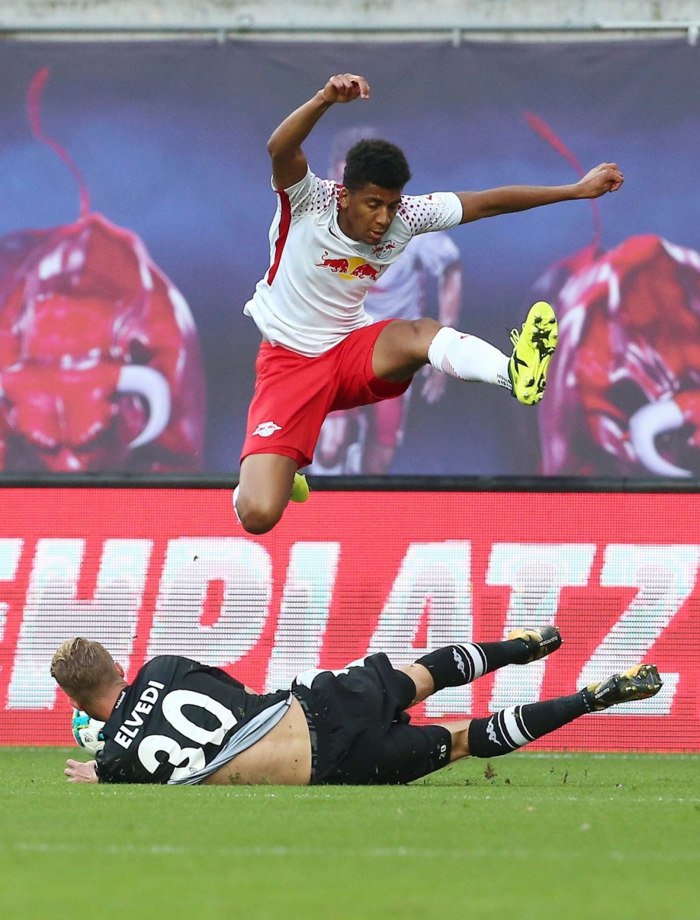 Leipzig'in Gladbach ile berabere kaldığı mücadeleden 16 kare - Görsel 8
