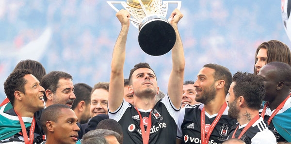 Beşiktaş, Oğuzhan ve Cenk için istediği bedeli belirledi - Görsel 4