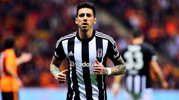 6 yıl sonra Milli Takım'a dönen Babel, Şenol Güneş'in yeniden yarattığı - Görsel 3