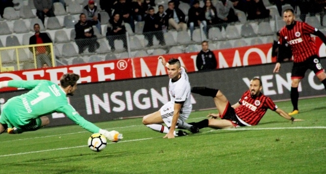Beşiktaş'ta düşüşün 8 nedeni! - Görsel 2