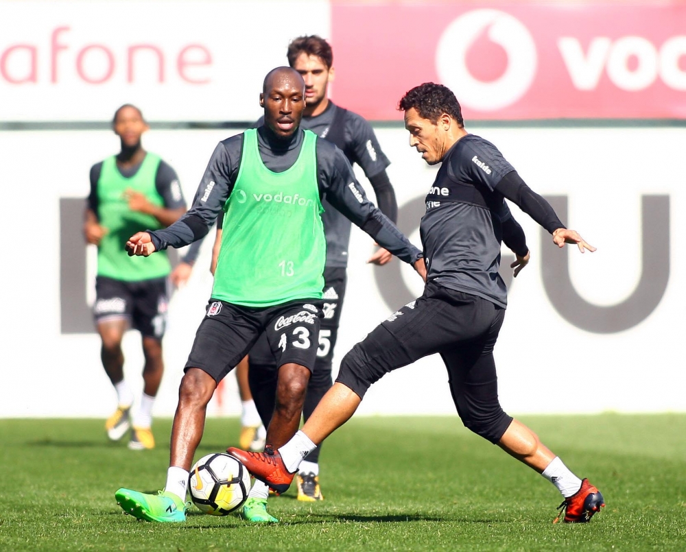 Beşiktaş'ta neşeli idman! İşte antrenmandan kareler... - Görsel 14