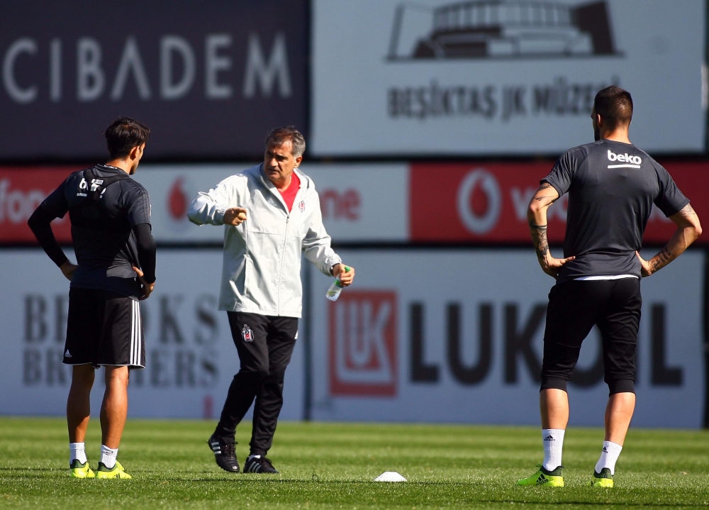 Beşiktaş'ta neşeli idman! İşte antrenmandan kareler... - Görsel 16