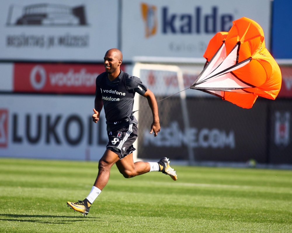Beşiktaş'ta neşeli idman! İşte antrenmandan kareler... - Görsel 9