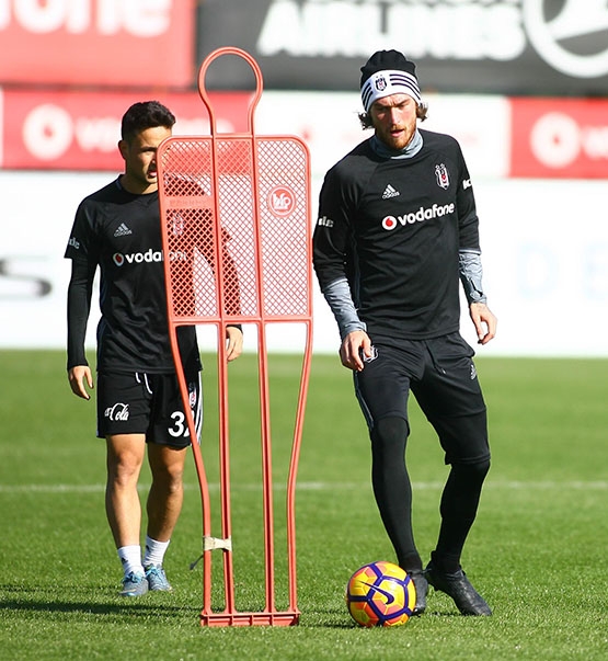 Beşiktaş Trabzonspor maçı hazırlığında... - Görsel 13