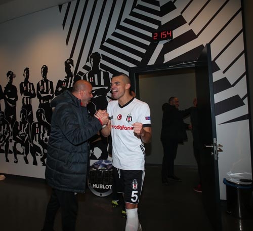 Beşiktaşlı futbolcular 2. turda hangi takımın gelmesini istiyor? - Görsel 23