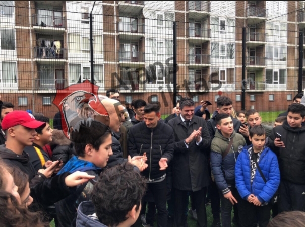 Oğuzhan Özyakup isminin ölümsüzleştiği sahadan çok özel kareler - Görsel 9