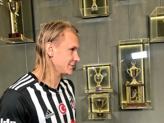 Beşiktaş, Vida’nın sözleşme süresini açıkladı. Peki diğer stoperlerin sözleşmeleri ne zaman bitiyor? - Görsel 1