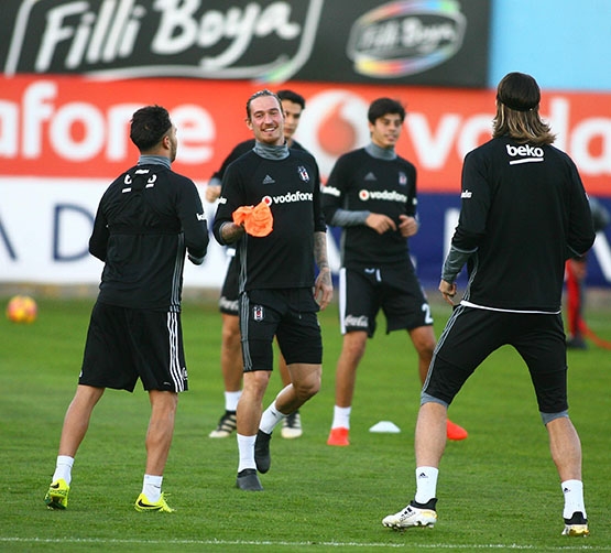 Beşiktaş akşam antrenmanından kareler - Görsel 14