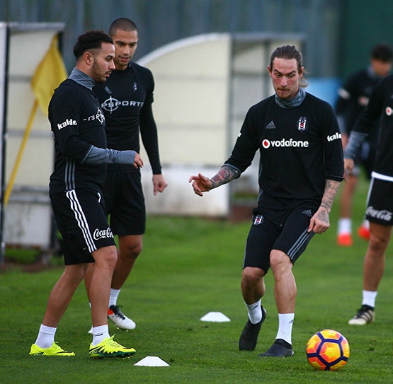 Beşiktaş akşam antrenmanından kareler - Görsel 8