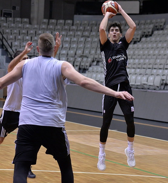 Beşiktaş'ta Darüşşafaka Doğuş maçı hazırlıkları başladı - Görsel 3
