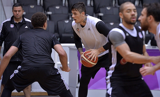 Beşiktaş'ta Darüşşafaka Doğuş maçı hazırlıkları başladı - Görsel 4