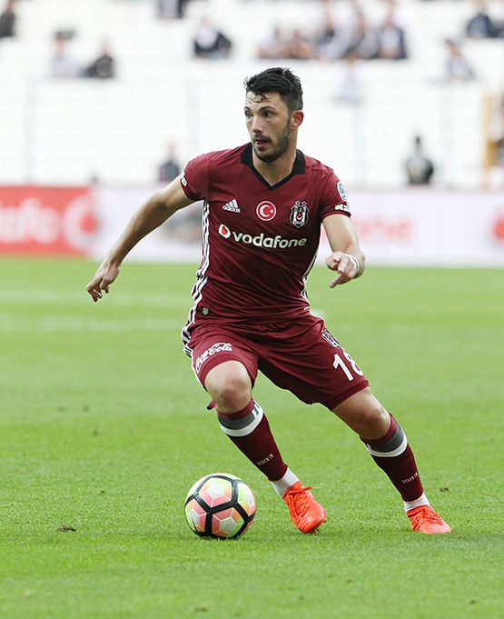 Beşiktaş Tolgay Arslan'la şartları konuşacak - Görsel 6