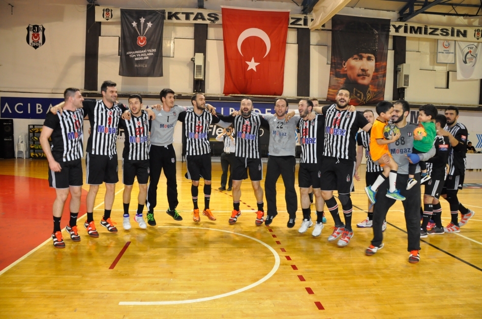 Beşiktaş Mogaz üst üste 10. toplamda 14. şampiyonluğu kutladı - Görsel 5
