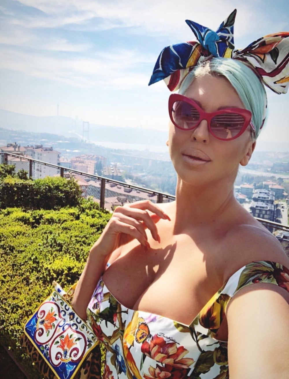 Tosic'in eşi Jelena Karleusa - Görsel 21