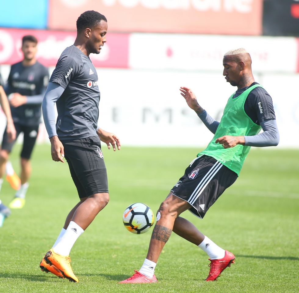 Beşiktaş,Akhisarspor deplasmanına hazırlanıyor! İşte antrenmandan neşeli görüntüler - Görsel 8