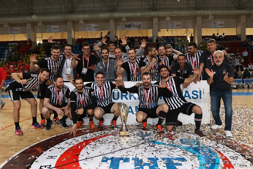 Beşiktaş Mogaz'ın kupa töreninden kareler - Görsel 3