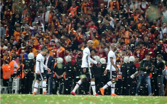 Galatasaray - Beşiktaş derbisi hakkında yazılan 29 köşe yazısı - Görsel 27